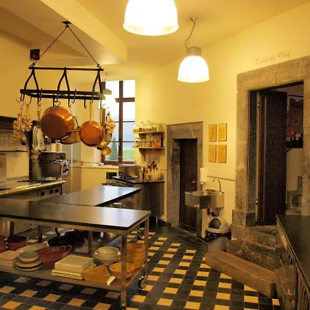 Chateau Jemeppe Maison De Vacances 마르쉐앵파멩느